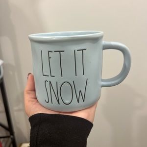 Rae Dunn let it snow mug